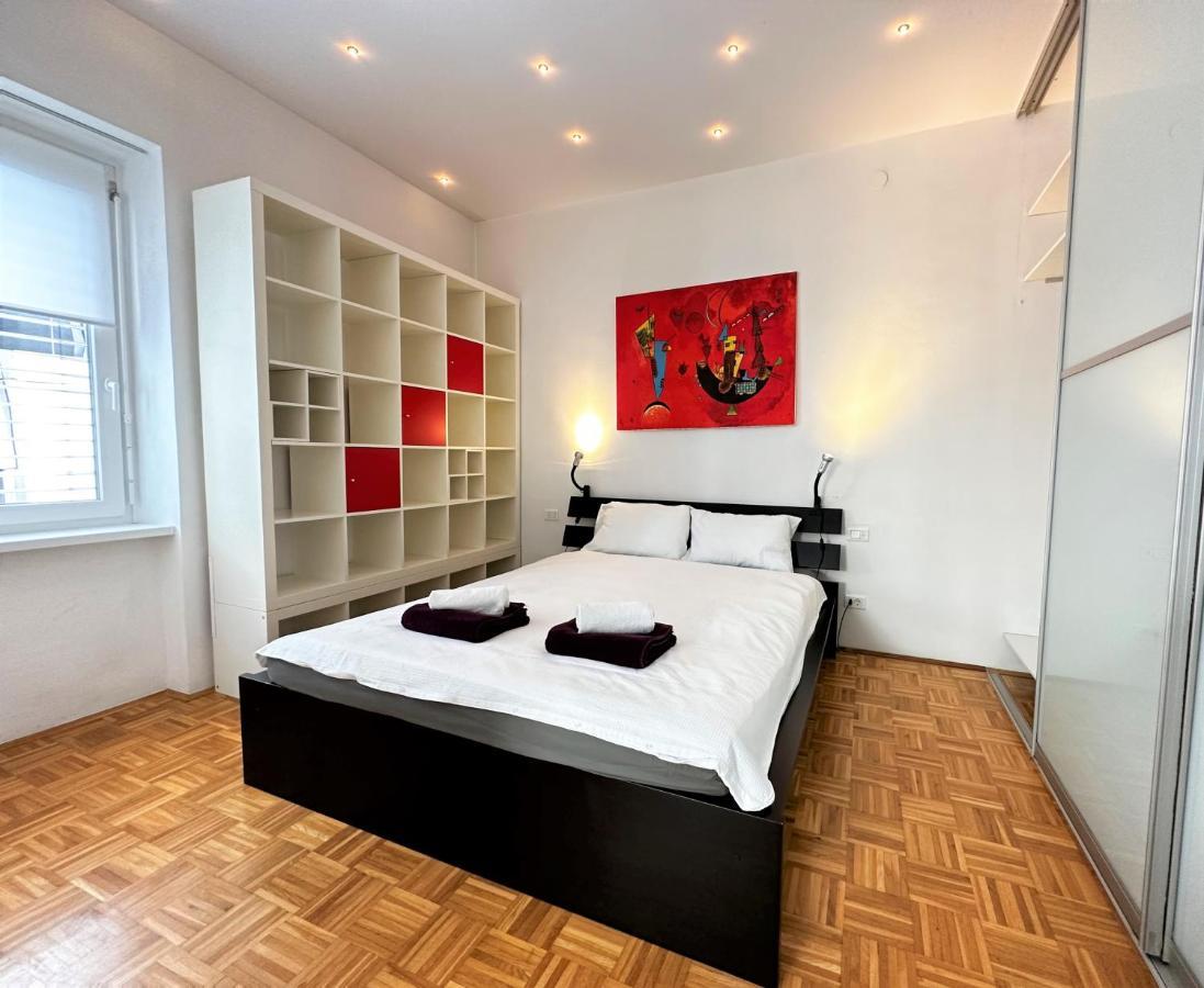 Charming Starry Night Apartment Λιουμπλιάνα Εξωτερικό φωτογραφία